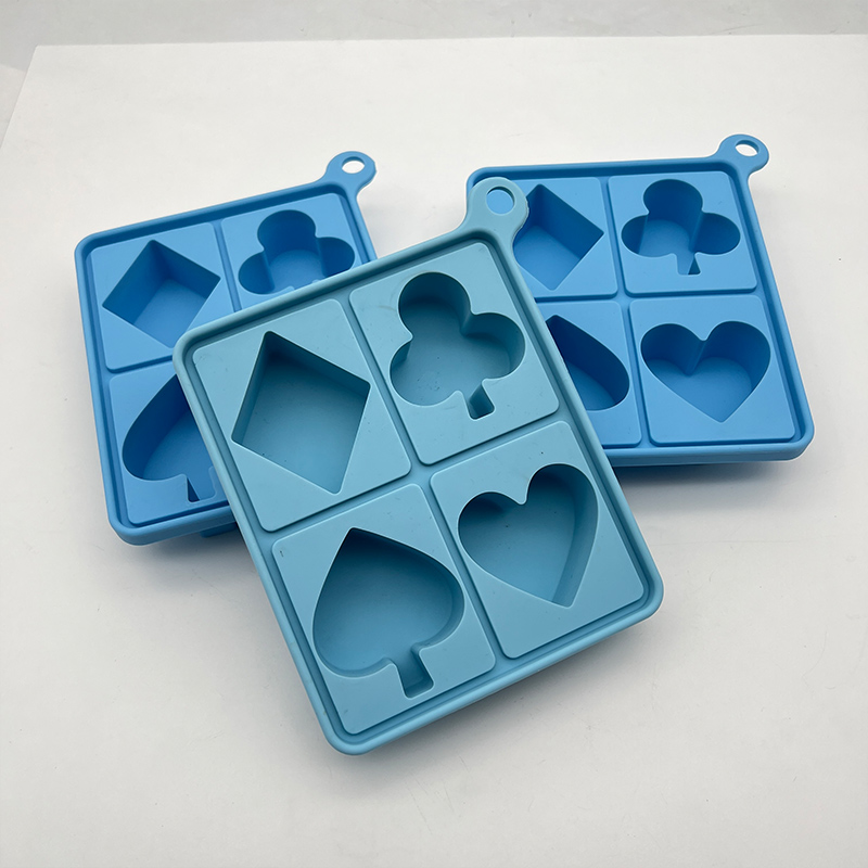 Playing Cards Poker Mold Silicone Ice Tray (1)
