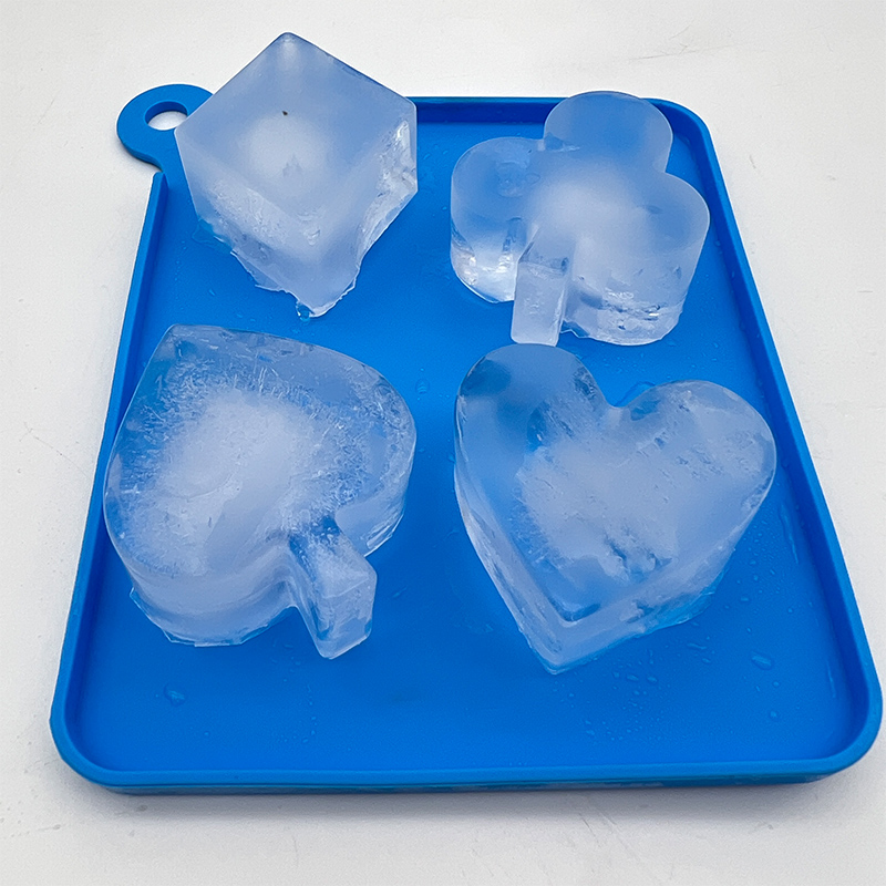 Playing Cards Poker Mold Silicone Ice Tray (4)